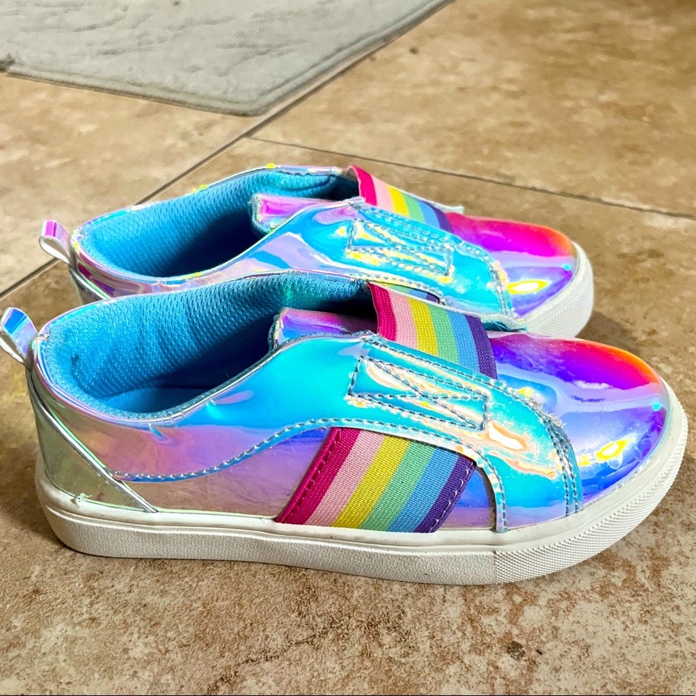 Girl’s Iridescent Shoes